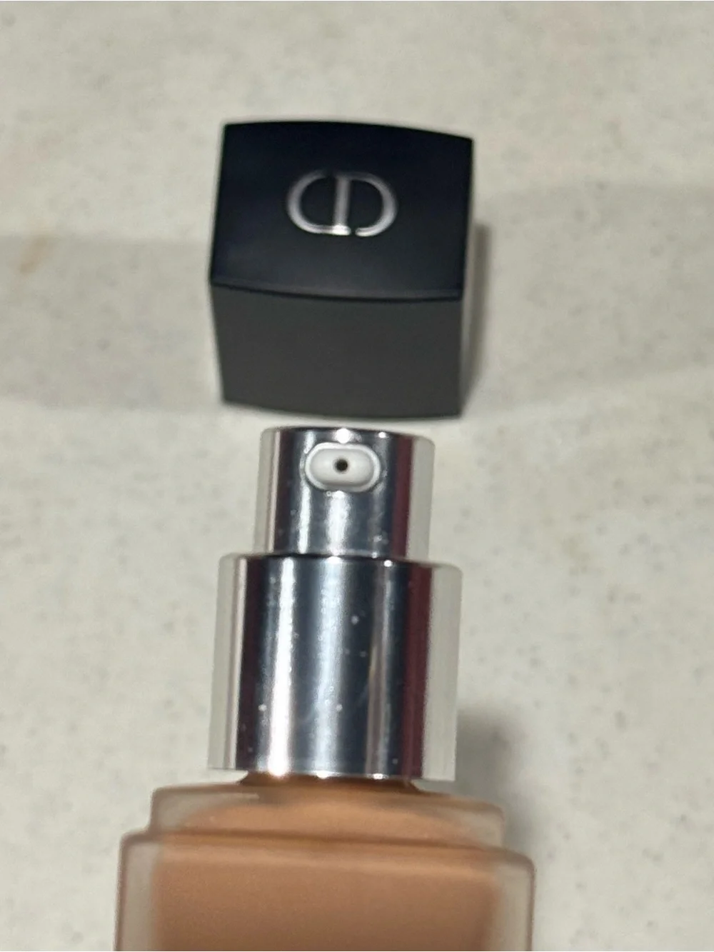 Dior Forever Liquid Foundation - Medium 3.5 - 4